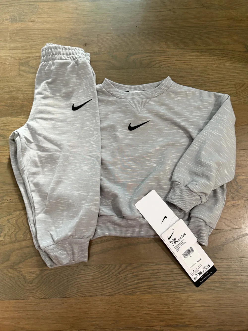 NWT Nike Kids Light Gray Heather Pullover Sweatshirt with Black Swoosh size 3T